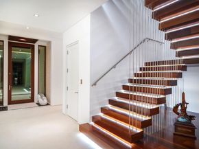 10 Pelican Dr, Fort Lauderdale FL 33301