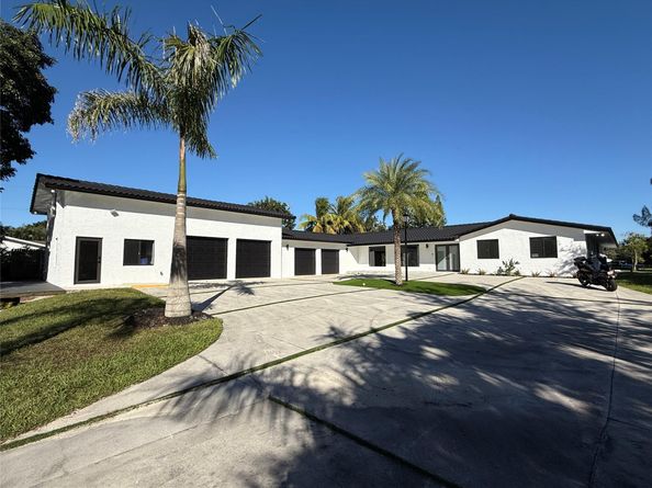 5790 Melaleuca Rd, Southwest Ranches FL 33330