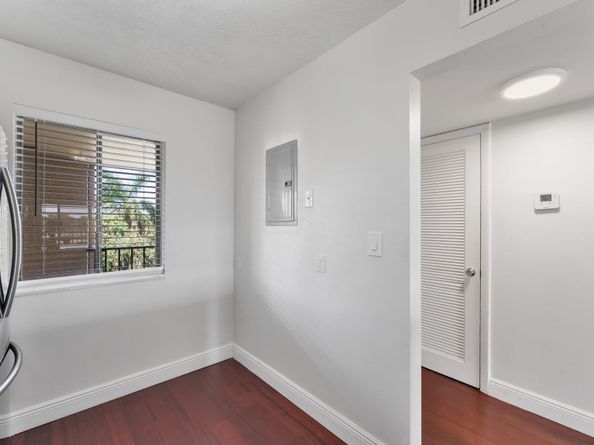 4489 Luxemburg Court 306, Lake Worth FL 33467