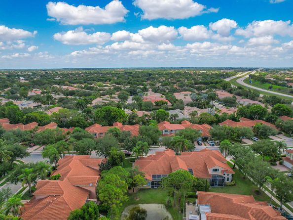 5664 NW 125th Ave, Coral Springs FL 33076