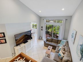 5664 NW 125th Ave, Coral Springs FL 33076