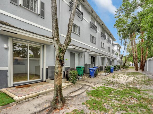 3599 NW 14th Court, Lauderhill FL 33311