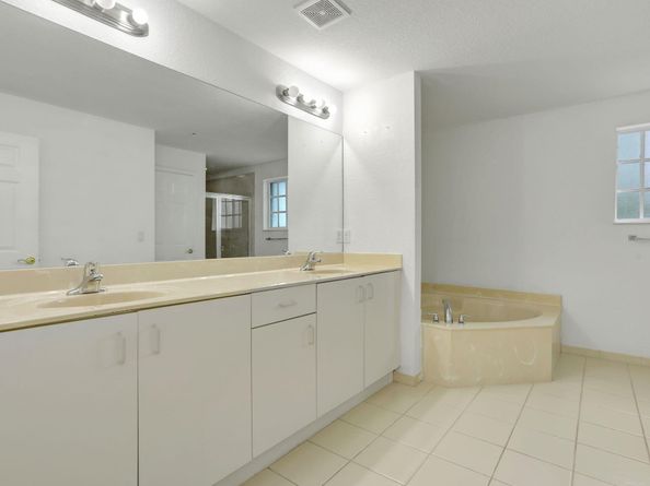 3599 NW 14th Court, Lauderhill FL 33311