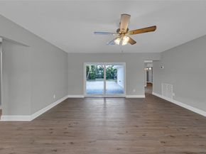 421 SE 5th Ave, Pompano Beach FL 33060