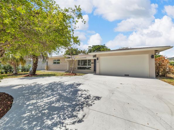 421 SE 5th Ave, Pompano Beach FL 33060
