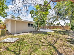 421 SE 5th Ave, Pompano Beach FL 33060