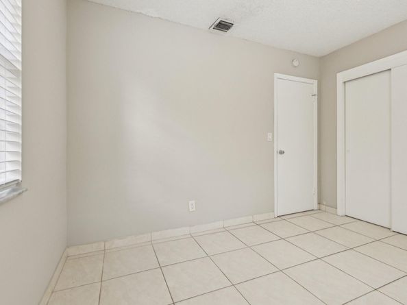 1531 17th Ave, Lake Worth Beach FL 33460