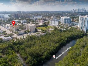 711 N Birch Rd 105, Fort Lauderdale FL 33304