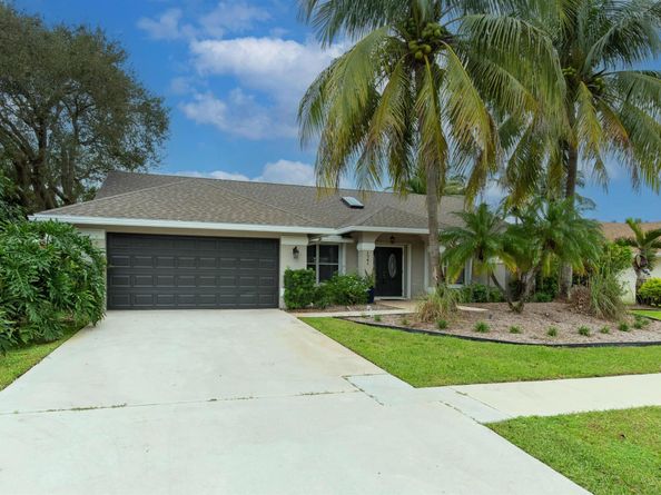 1741 Grantham Drive, Wellington FL 33414