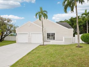 8587 Dynasty Drive, Boca Raton FL 33433