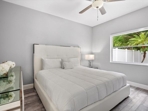 8587 Dynasty Drive, Boca Raton FL 33433