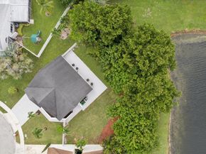 8587 Dynasty Drive, Boca Raton FL 33433