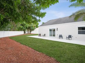 8587 Dynasty Drive, Boca Raton FL 33433