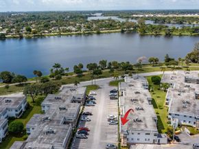 3160 Lake Osborne Drive 211, Lake Worth Beach FL 33461