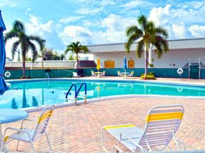 3160 Lake Osborne Drive 211, Lake Worth Beach FL 33461