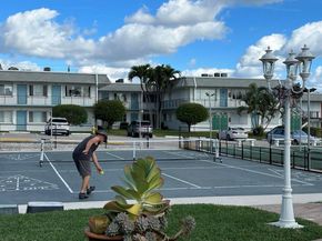 3160 Lake Osborne Drive 211, Lake Worth Beach FL 33461