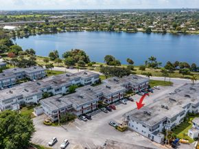 3160 Lake Osborne Drive 211, Lake Worth Beach FL 33461