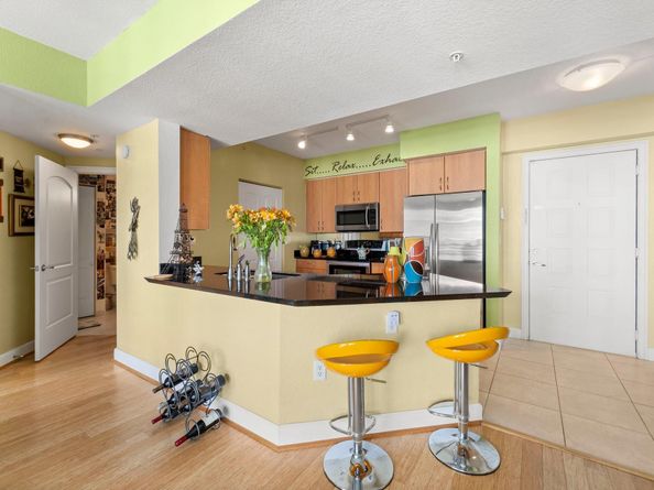 1830 Radius Dr 1012, Hollywood FL 33020
