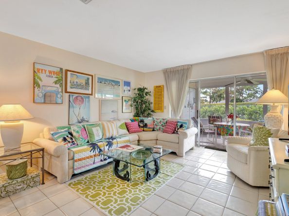 5200 Privet B Place B, Delray Beach FL 33484