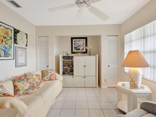 5200 Privet B Place B, Delray Beach FL 33484
