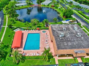 5200 Privet B Place B, Delray Beach FL 33484