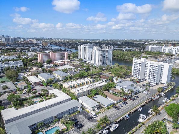 3213 NE 16th St 110, Pompano Beach FL 33062