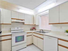 3213 NE 16th St 110, Pompano Beach FL 33062