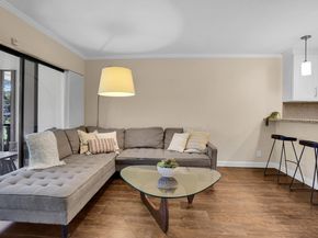 600 Greensward Ln 203, Delray Beach FL 33445