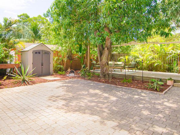 524 50th Street, West Palm Beach FL 33407