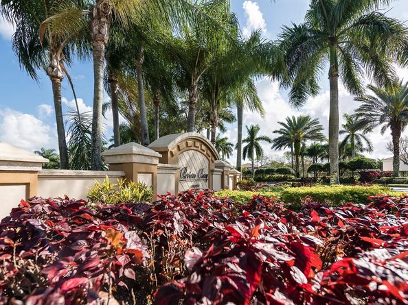 3478 Briar Bay Boulevard 202, West Palm Beach FL 33411