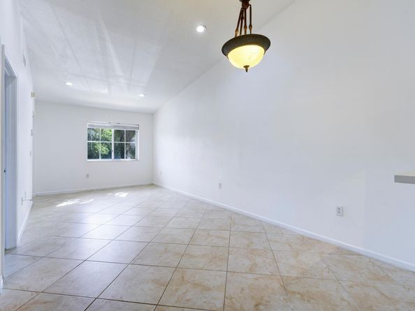 3478 Briar Bay Boulevard 202, West Palm Beach FL 33411