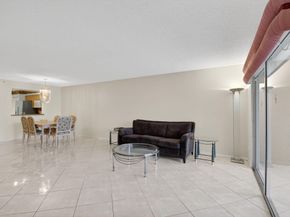 6112 Huntwick Terrace 106, Delray Beach FL 33484