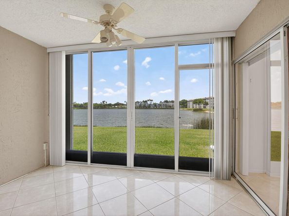 6112 Huntwick Terrace 106, Delray Beach FL 33484