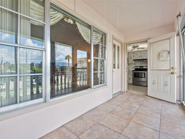 1965 SE 5th Ct 206, Pompano Beach FL 33060