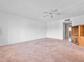 1965 SE 5th Ct 206, Pompano Beach FL 33060