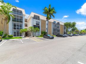 3040 NE 16th Ave 415, Oakland Park FL 33334