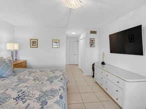 10 Southport Lane E, Boynton Beach FL 33436
