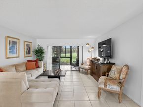 10 Southport Lane E, Boynton Beach FL 33436