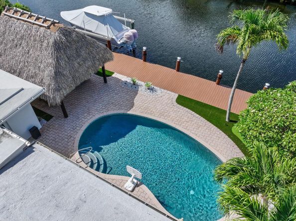 2448 SE 9th St, Pompano Beach FL 33062