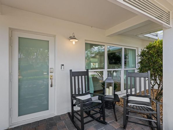 2448 SE 9th St, Pompano Beach FL 33062