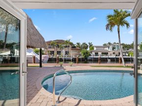 2448 SE 9th St, Pompano Beach FL 33062