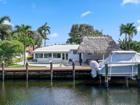 2448 SE 9th St, Pompano Beach FL 33062