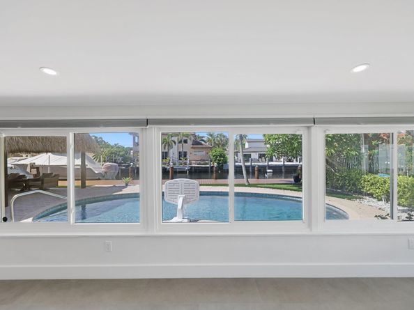 2448 SE 9th St, Pompano Beach FL 33062