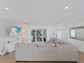 2448 SE 9th St, Pompano Beach FL 33062
