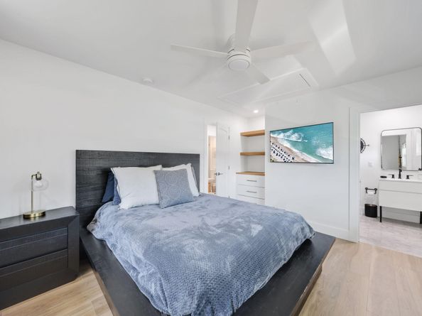 2448 SE 9th St, Pompano Beach FL 33062