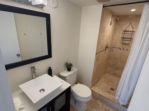 2901 NE 51st St 10, Fort Lauderdale FL 33308