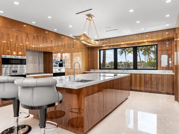 529 Bontona Ave, Fort Lauderdale FL 33301