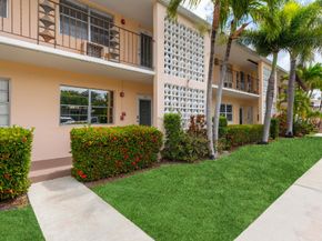 2111 NE 56th Street 106, Fort Lauderdale FL 33308