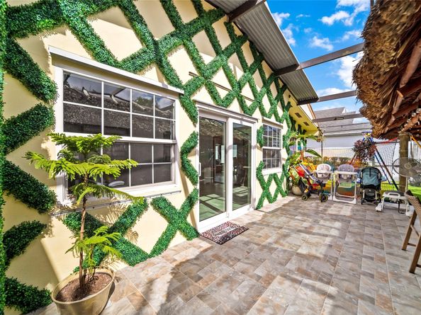 21041 Woodspring Ave, Boca Raton FL 33428