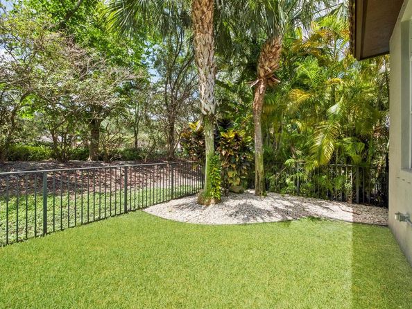 12520 NW 79th Manor, Parkland FL 33076